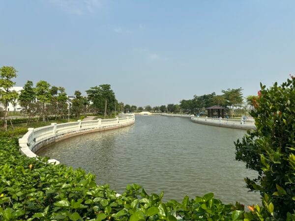 anh thuc te 8 bac cau han licogi18 riverside